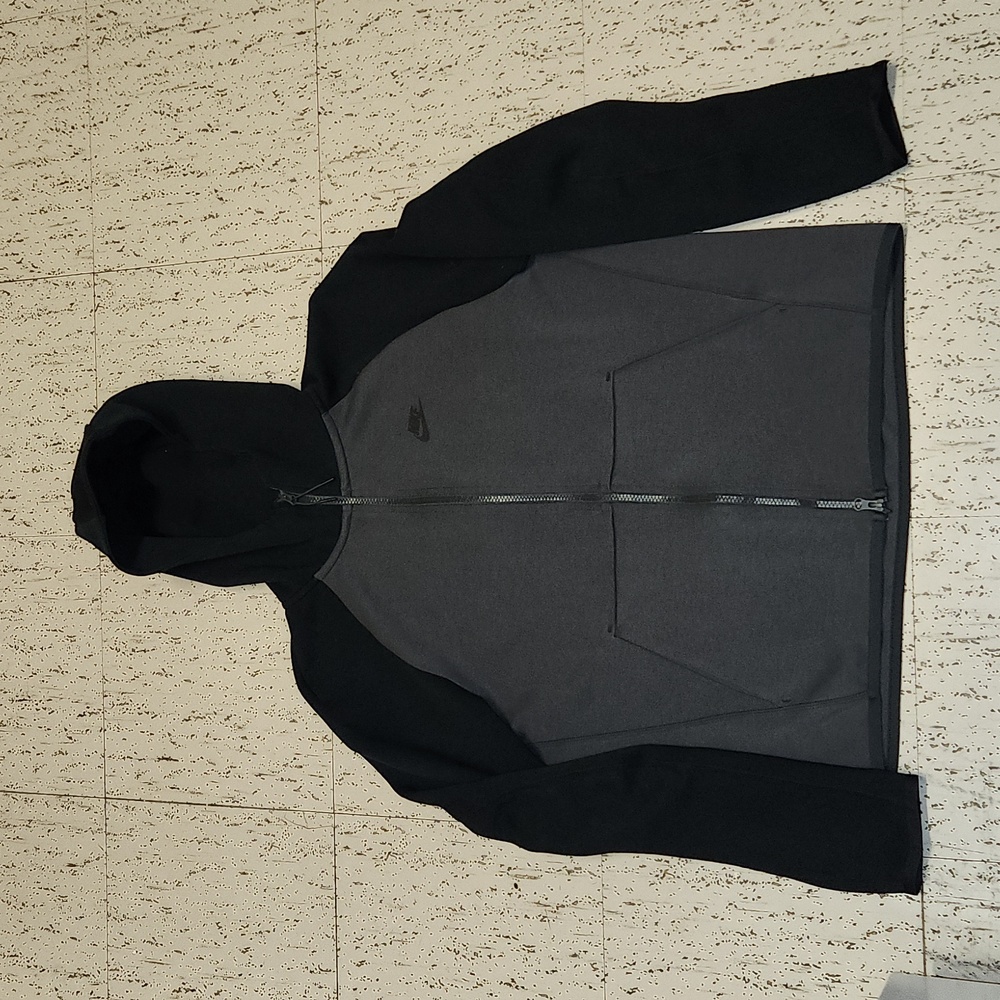 Nike Tech Full Zip Activewear Pullover Hoodie Sweater Grey And Black